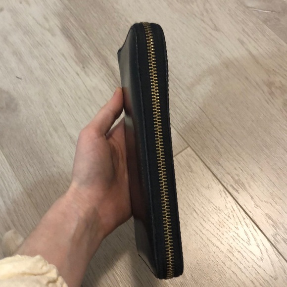 Marc by Marc Jacobs Wallet - Picture 3 of 7